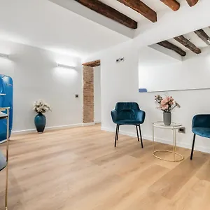 https://piazza-indipendenza-loft-rooms.sicilyhotelsitaly.net